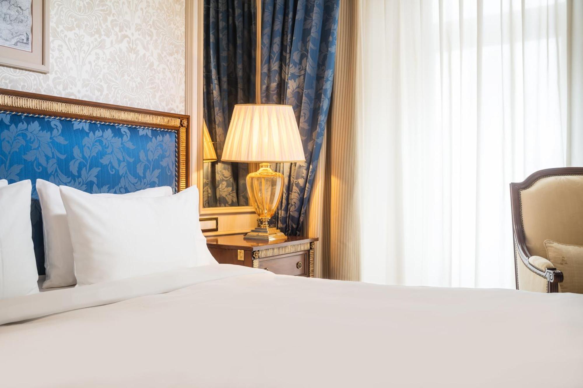Hotel Flueela Davos - The Unbound Collection By Hyatt Room photo